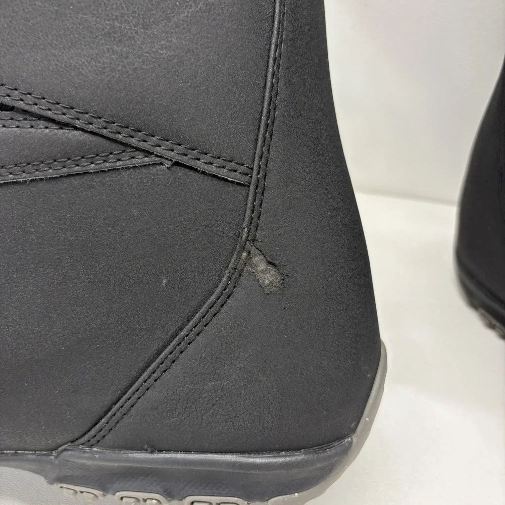 Burton Ruler BOA Wide Snowboard Boots Black Men's Size 11